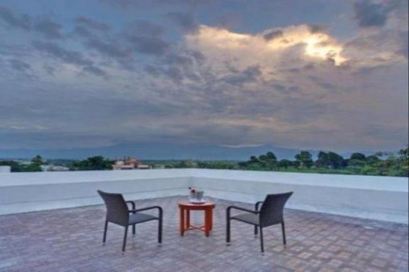 Royal Sarovar Portico Сіліґурі Екстер'єр фото