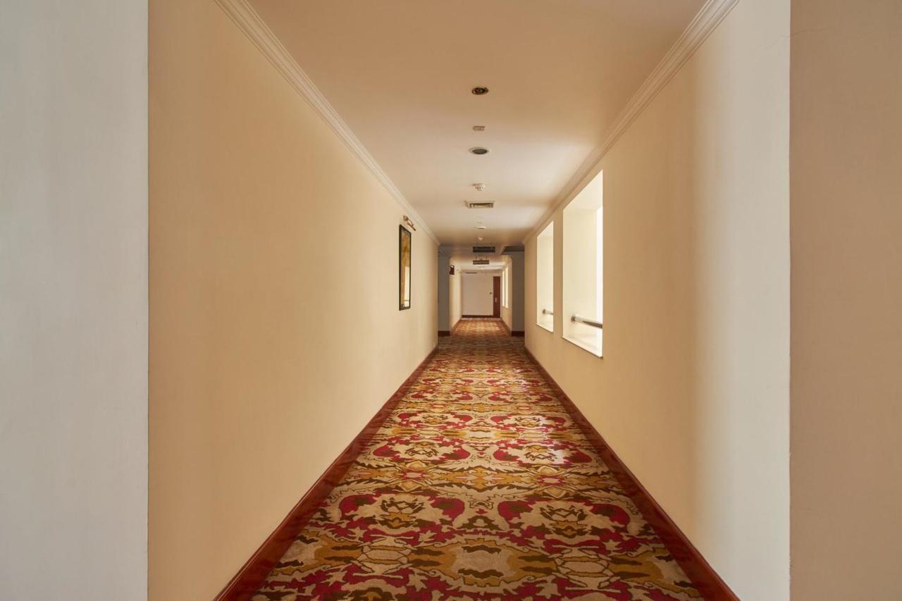 Royal Sarovar Portico Сіліґурі Екстер'єр фото