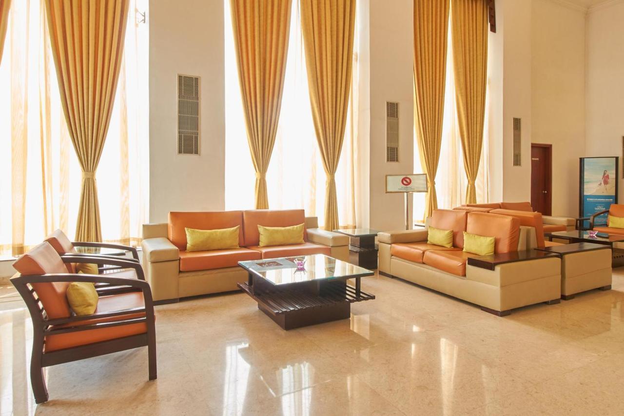 Royal Sarovar Portico Сіліґурі Екстер'єр фото